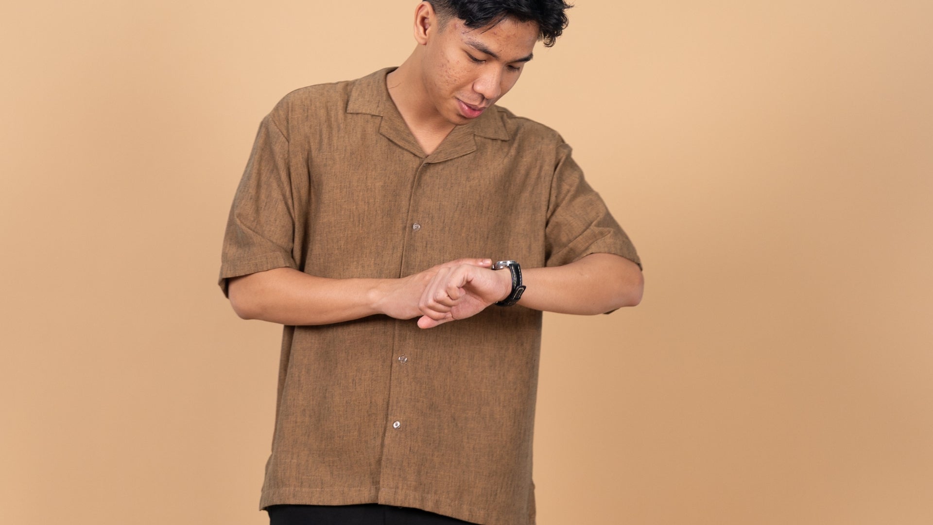 Kemeja Urban Linen - Open Collar