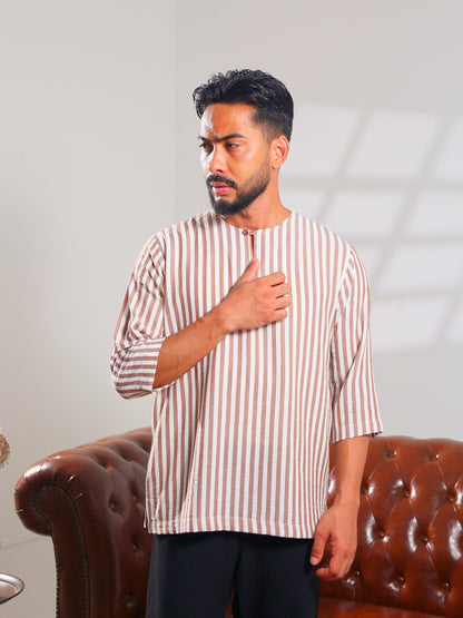 Kurta Ayub - Rich Brown