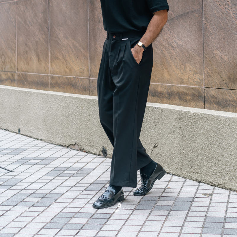 Loose Fit - Black