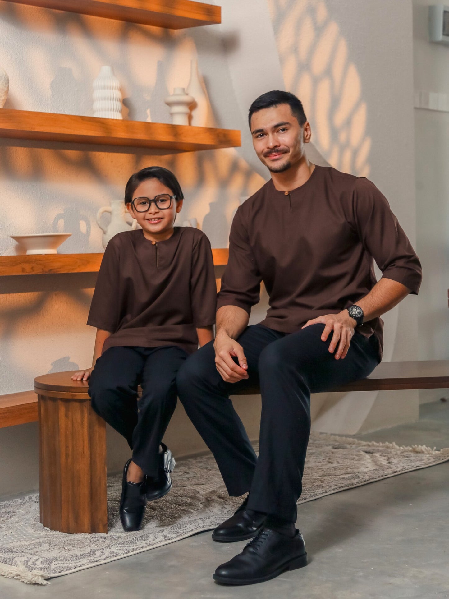 Kurta Yaakub - Rich Brown