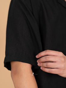 Kemeja Urban Linen - Black