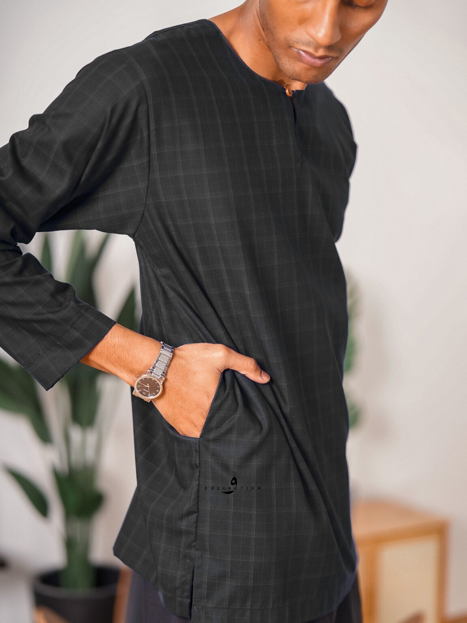 Kurta Yusuf - Black