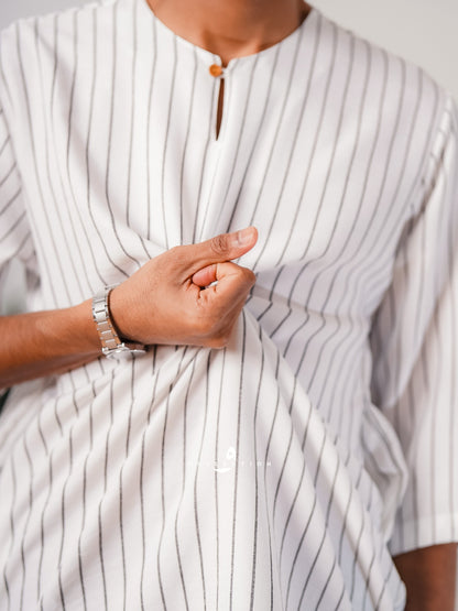 Kurta Ishak Linen - White