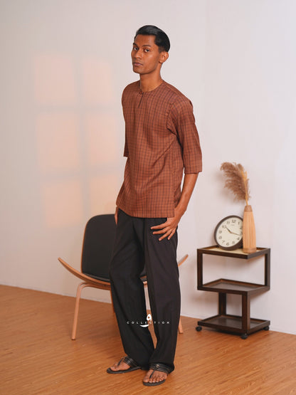 Kurta Shuib - Rich Brown