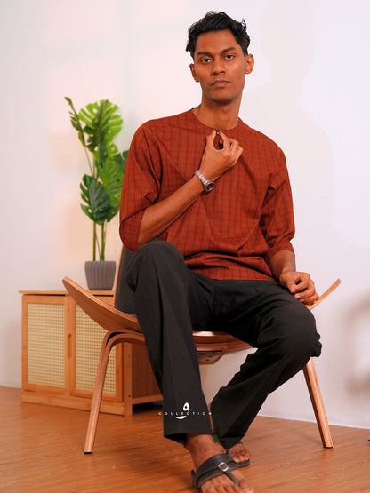 Kurta Ilyas - Rich Brown