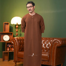 Jubah Ali - Rich Brown
