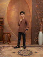 Kurta Shuib - Rich Brown