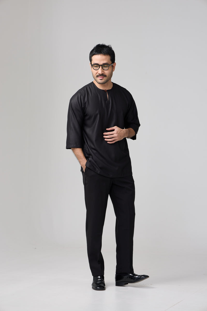 Kurta Yaakub - Black
