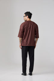 Kurta Yaakub - Rich Brown