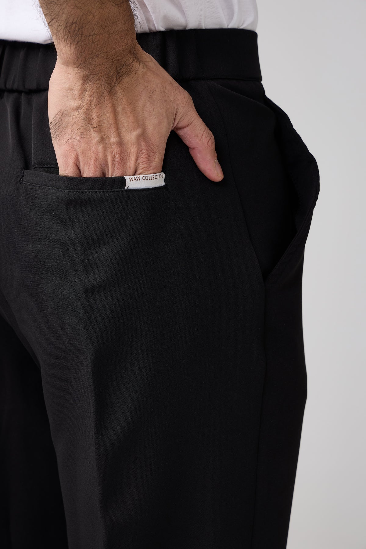 Cozy Tapered Fit - Black