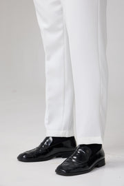 Cozy Tapered Fit - White
