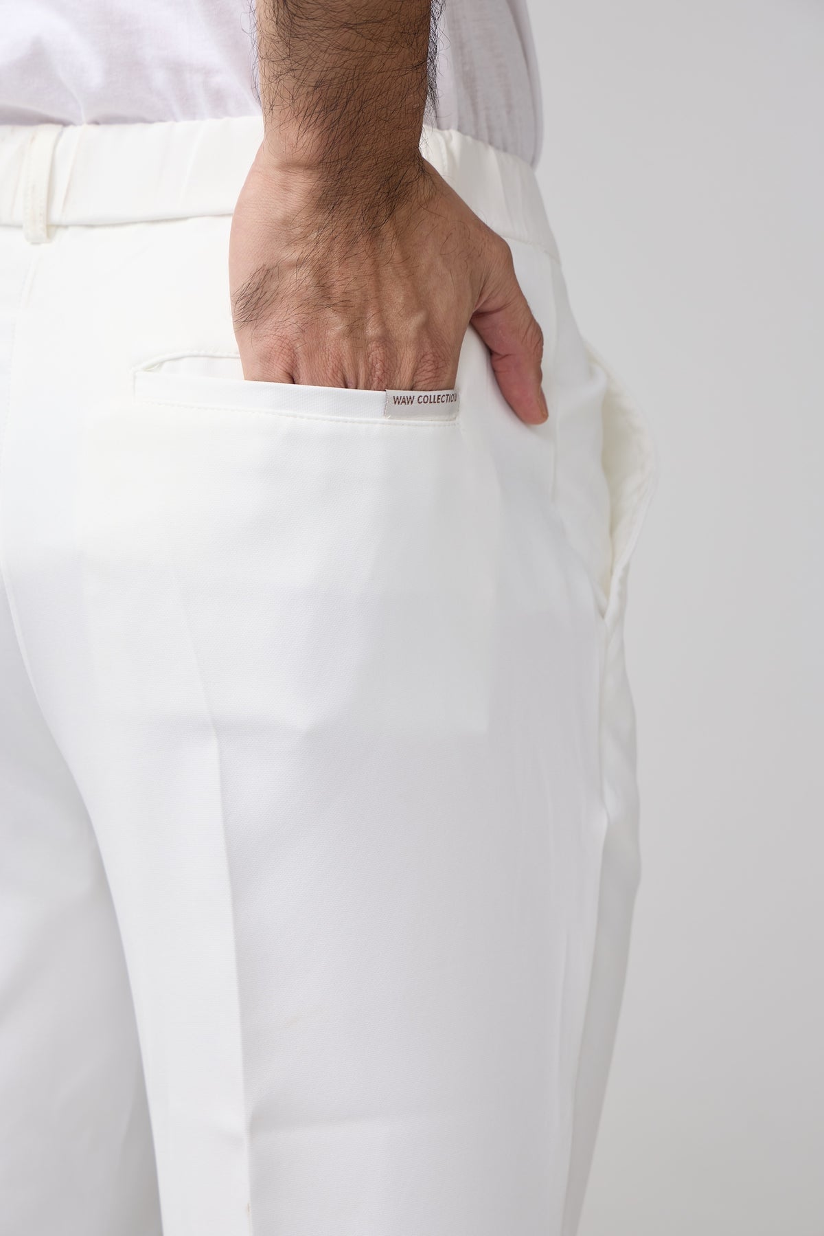Cozy Tapered Fit - White