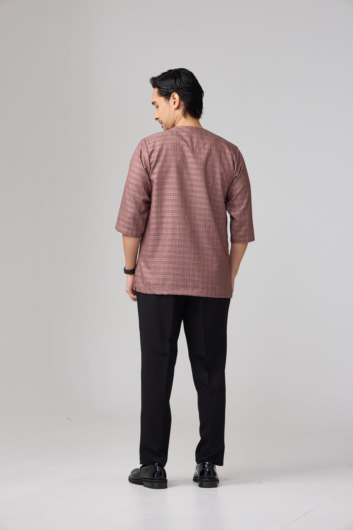 Kurta Isa - Rich Brown