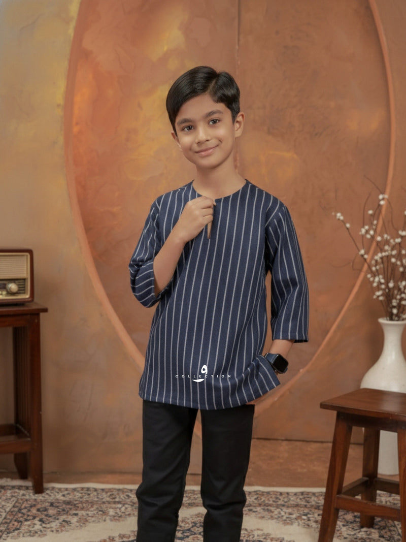 Kurta Ishak Linen - Navy Blue