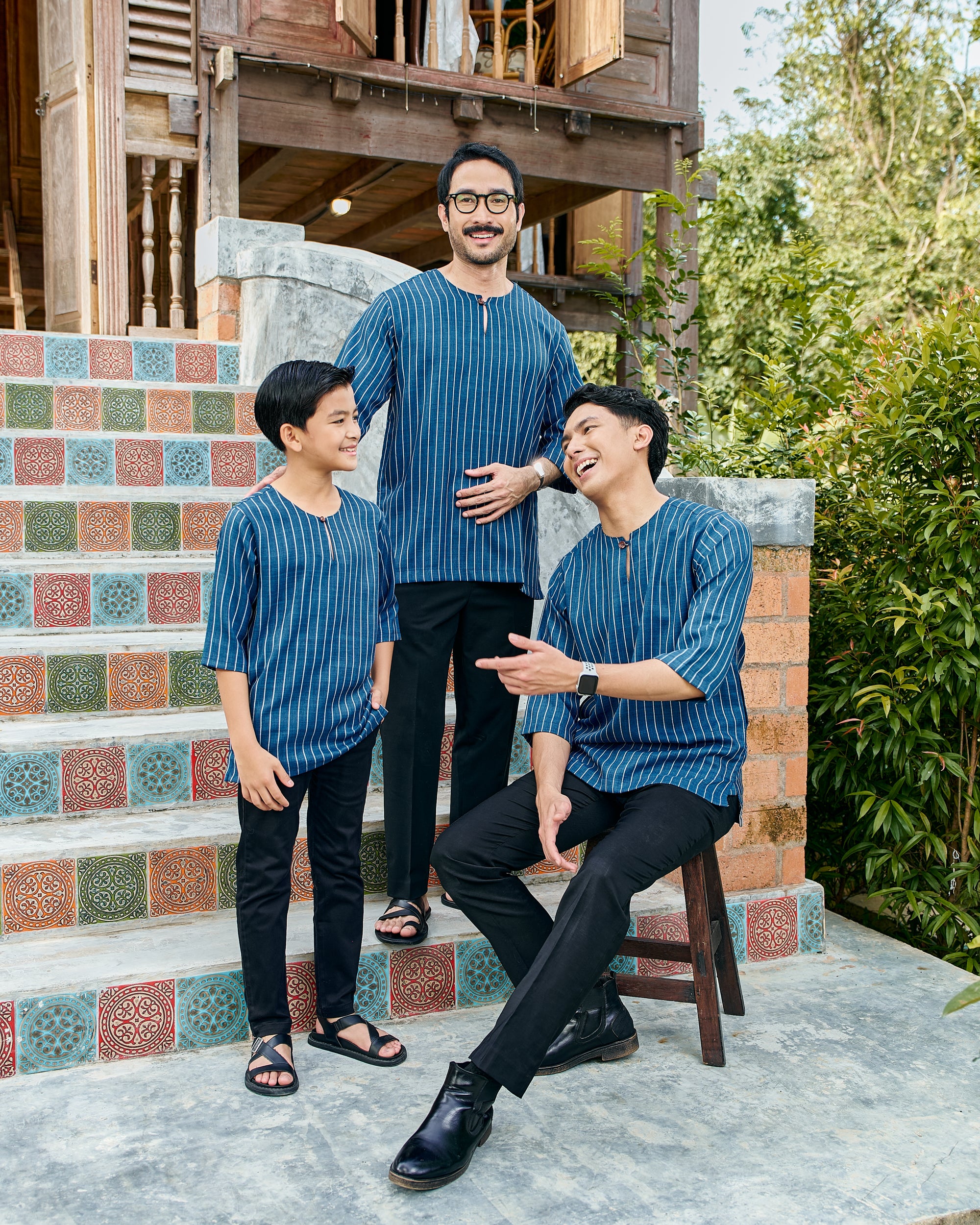 Kurta Ishak Linen - Teal Blue