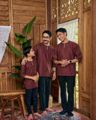 Kurta Yaakub - Rich Brown