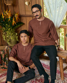 Kurta Yunus - Rich Brown